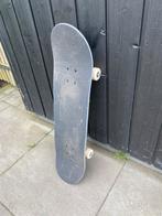 Nette skateboard, Sport en Fitness, Skateboarden, Ophalen of Verzenden, Zo goed als nieuw, Skateboard