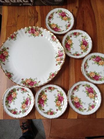 Royal Albert 7 delig Petit Four set uit 1962 beschikbaar voor biedingen