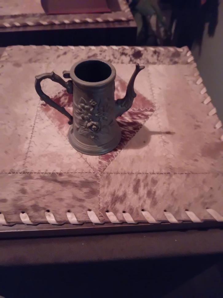 Tinnen Kannetje met Bloemmotief, Antiek en Kunst, Antiek | Tin, Ophalen of Verzenden