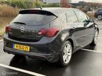 Opel Astra 1.6 Turbo Sport + LEDER|INFINITY|CAMERA|TRKHK|, Auto's, Euro 5, 730 kg, Zwart, 4 cilinders