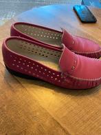 schoenen maat 42, Kleding | Dames, Ophalen of Verzenden, Zo goed als nieuw, Sneakers of Gympen