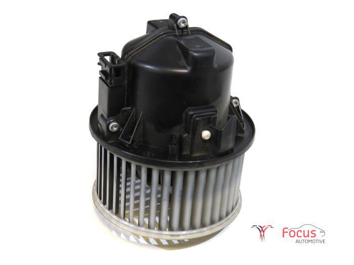 Kachel Ventilatiemotor van een Landrover Evoque, -, -, Ophalen of Verzenden, -