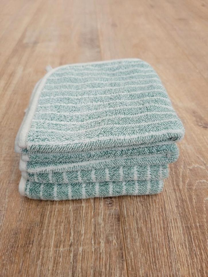 Nieuw! Gasten/toilet handdoekjes mintgroen met fijne streep, Huis en Inrichting, Badkamer | Badtextiel en Accessoires, Nieuw, Ophalen of Verzenden