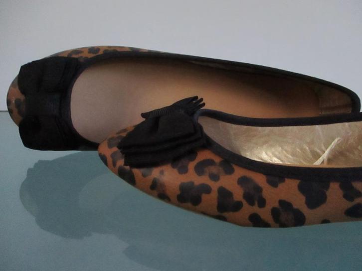 GRATIS VERZENDEN | NIEUWE zwarte bruine ballerina's 37, Kleding | Dames, Schoenen, Nieuw, Ballerina's, Zwart, Verzenden