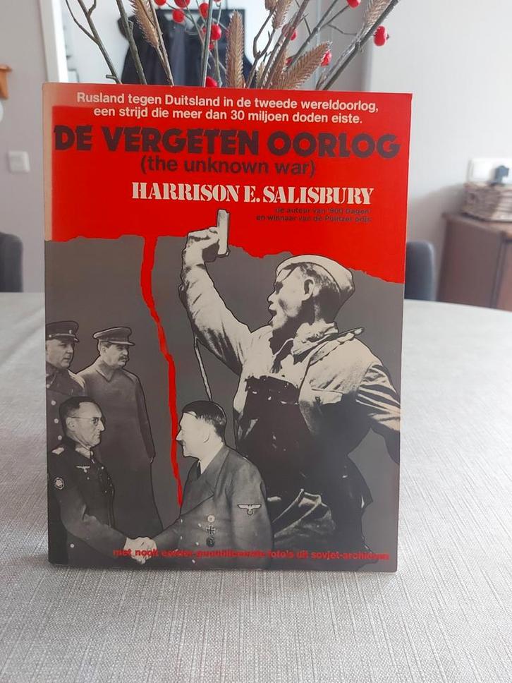 De Vergeten Oorlog - Harrison E. Salisbury, Boeken, Oorlog en Militair, Ophalen of Verzenden