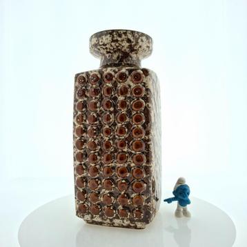 Bruine vaas VEB Haldensleben 'Dots' | 3058A beschikbaar voor biedingen