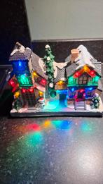Kersthuisje met verlichting - werkt op batterijen, Ophalen of Verzenden, Gebruikt