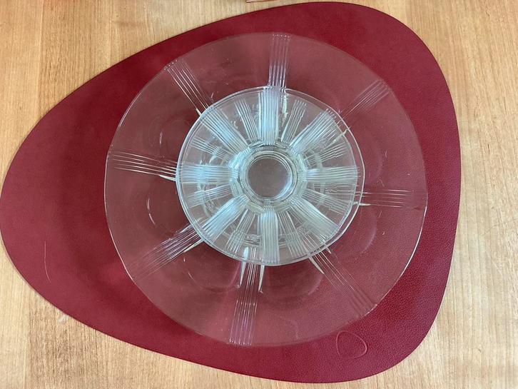 Persglas gebakstel - taartschaal + 4 gebaksbordjes, Antiek en Kunst, Antiek | Glas en Kristal, Ophalen of Verzenden