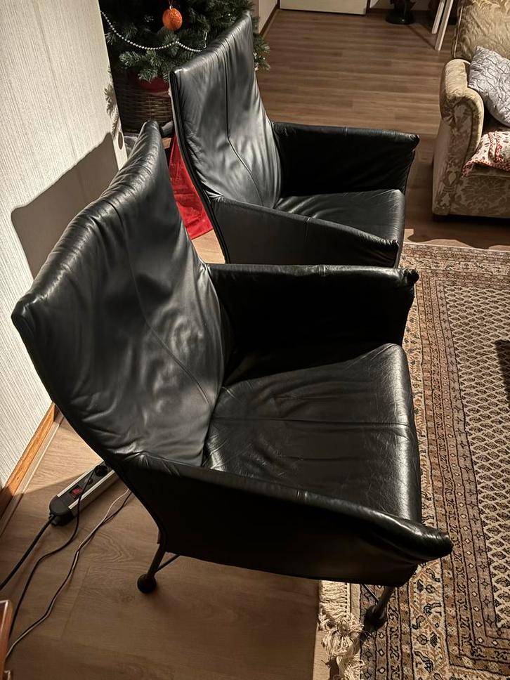 4 Charly Fauteuils - 2 Zwart, 2 Cognac, Huis en Inrichting, Fauteuils, Gebruikt, Leer, 50 tot 75 cm, Minder dan 75 cm, Ophalen