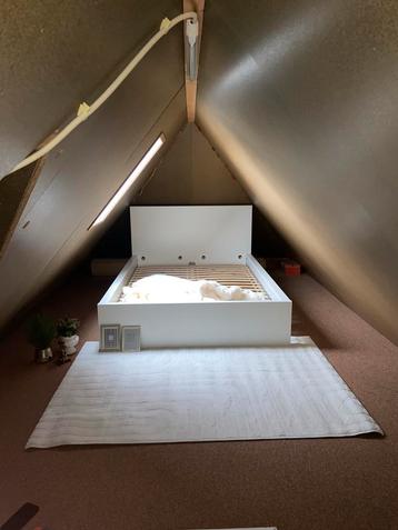 Ikea Malm Bed met Matras beschikbaar voor biedingen
