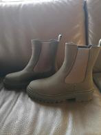 Stoere legergroene boots /laarzen, Nieuw, Groen, Lage of Enkellaarzen, Ophalen of Verzenden