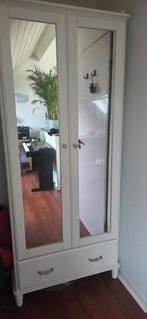 IKEA Tyssedal kledingkast met spiegel, Huis en Inrichting, Ophalen, 200 cm of meer, Scandinavisch, 50 tot 100 cm