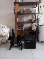 Zwarte basgitaar met versterker, Ophalen of Verzenden, Gebruikt