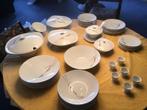 Hutschenreuther Servies - 46 Delig - Perfecte Staat!, Ophalen of Verzenden, Zo goed als nieuw, Overige stijlen, Porselein