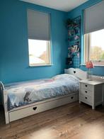 Complete kinderkamer set met hartjes, wit, Huis en Inrichting, Ophalen, 100 tot 150 cm, Zo goed als nieuw, Met lade(s)