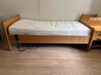 Seniorenbedden inclusief nachtkastjes, Ophalen, Tweepersoons, Hout, Verstelbaar