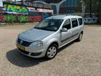 Dacia Logan 1.6 MCV 64KW 7P 2010 Zilver Grijs, 47 €/maand, Origineel Nederlands, Te koop, Zilver of Grijs