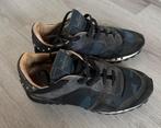Valentino Garavani rockstud sneakers donkerblauw maat 41,5, Blauw, Ophalen of Verzenden, Sneakers of Gympen, Zo goed als nieuw