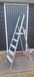 Zeer stevige Tomado ladder, Ophalen, Gebruikt