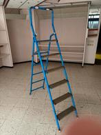 Zeer degelijke stalen Altrex trap, Doe-het-zelf en Verbouw, Ophalen, Gebruikt, Trap, 2 tot 4 meter