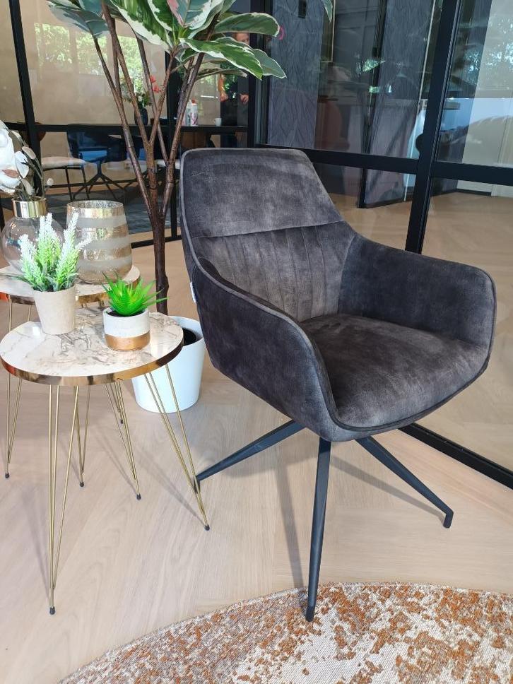 NU VOOR € 99,- !! Eetkamerstoel Romeo, 2 kleuren velvet stof, Huis en Inrichting, Stoelen, Nieuw, Vijf, Zes of meer stoelen, Metaal