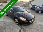 Volvo V40 2.0 D2 Momentum AUTOMAAT - COMING SOON (bj 2015), Auto's, Stof, Euro 6, 4 cilinders, Origineel Nederlands