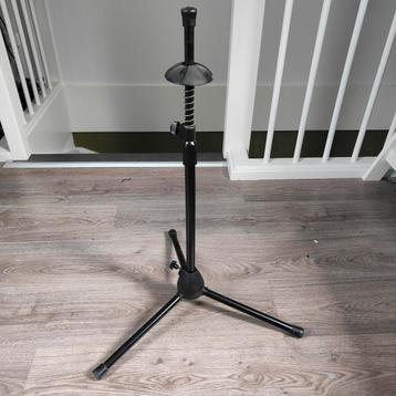 Trombone standaard beschikbaar voor biedingen