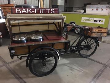 Mooie authentieke bakfiets ‘ foodtruck ‘ beschikbaar voor biedingen