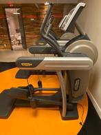 Techno gym Vario Excite+ Visio Crosstrainer met tv console, Sport en Fitness, Ophalen, Zo goed als nieuw, Armen, Crosstrainer