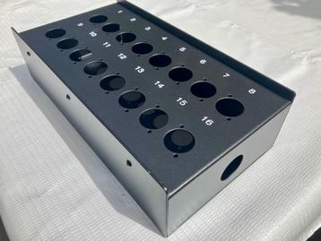 Stagebox 16 inpits “D”size steel box beschikbaar voor biedingen