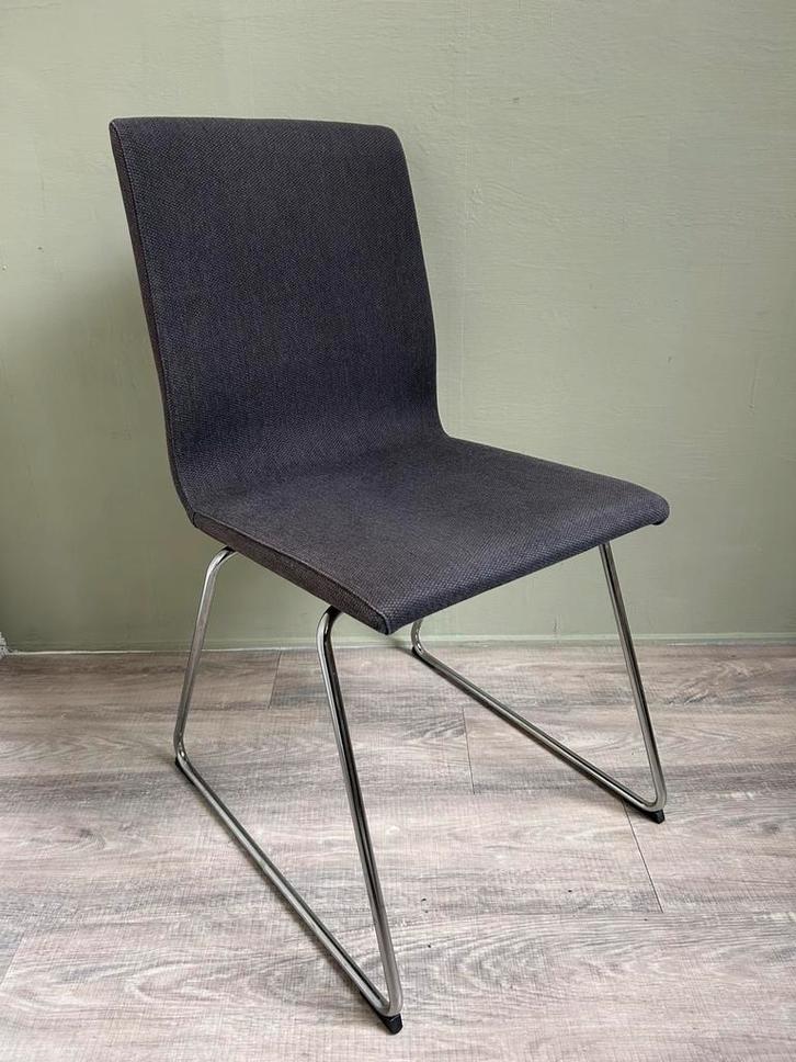 IKEA LILLÅNÄS Eetkamerstoel donkergrijs, Huis en Inrichting, Stoelen, Zo goed als nieuw, Eén, Metaal, Stof, Grijs, Ophalen