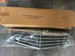 Mercedes w204 grill classic origineel in doos zgan, Auto-onderdelen, Carrosserie en Plaatwerk, Ophalen, Gebruikt, Voor, Mercedes-Benz