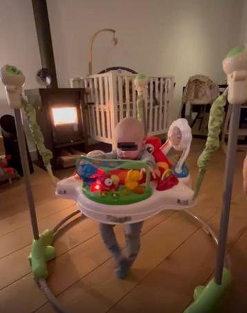 Jumperoo beschikbaar voor biedingen