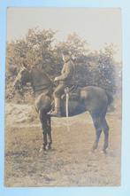 Fotokaart Militair met sabel op paard, cavalerie., Ophalen of Verzenden, Voor 1920, Ongelopen, Zuid-Holland