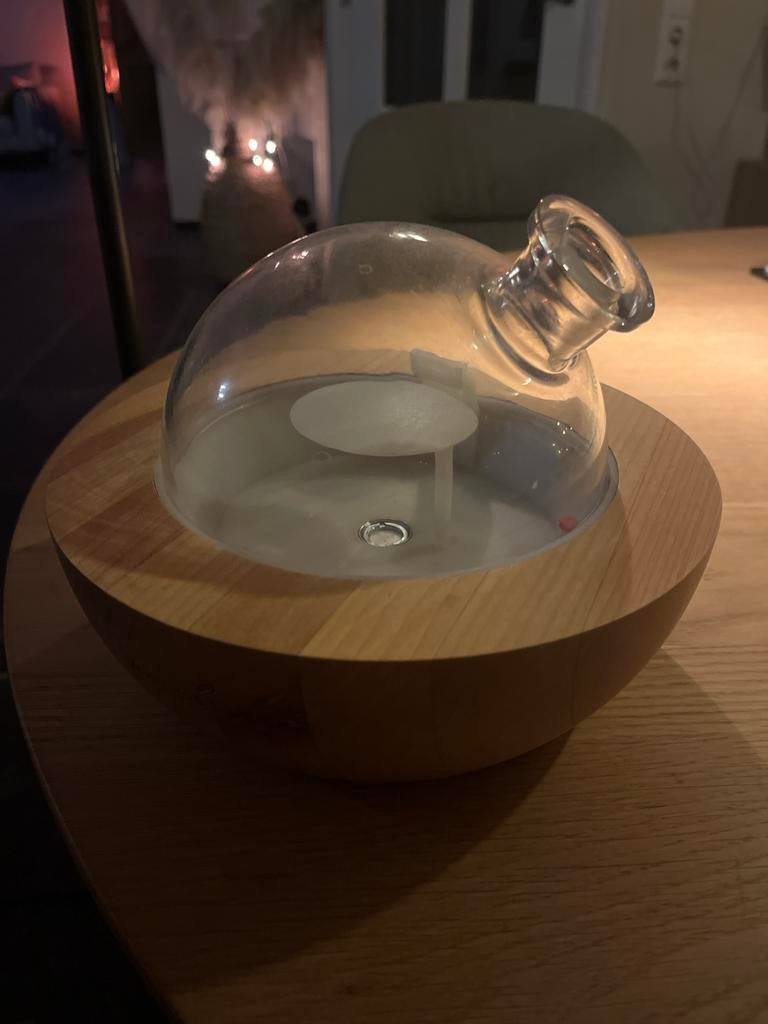 Aria diffuser Young Living - Zo goed als nieuw!, Huis en Inrichting, Woonaccessoires | Overige, Ophalen, Zo goed als nieuw