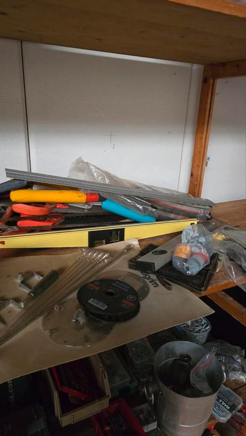 Gereedschap – elektrisch & handgereedschap vanaf €5, Doe-het-zelf en Verbouw, Gereedschap | Boormachines, Zo goed als nieuw, 600 watt of meer