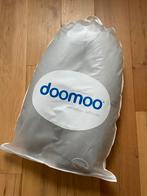 Doomoo Voedingskussen, Buddy Classic Light Grey, Kinderen en Baby's, Babyvoeding en Toebehoren, Ophalen, Zo goed als nieuw, Voedingskussen