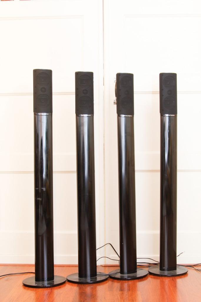 4x Harman Kardon surroundspeakers met stands, Audio, Tv en Foto, Luidsprekers, Gebruikt, Front, Rear of Stereo speakers, 60 tot 120 watt