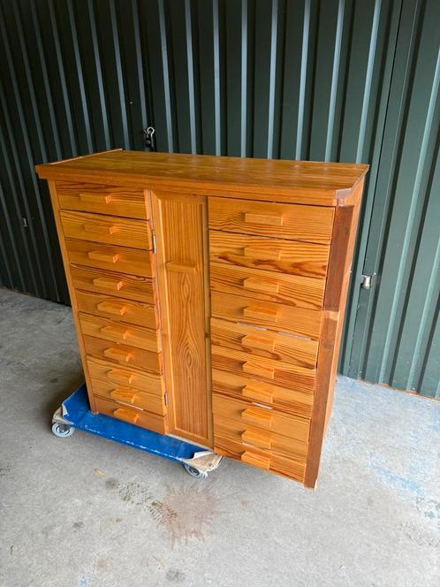 Vintage Kunstenaars Ladekast Atelier Commode 20 Lades, Huis en Inrichting, Kasten | Ladekasten, Zo goed als nieuw, Minder dan 100 cm