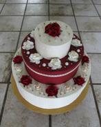 Surprise / cadeauverpakking taart rood voor sinterklaas enz., Ophalen of Verzenden, Nieuw, Overige typen, Kerst of Sinterklaas