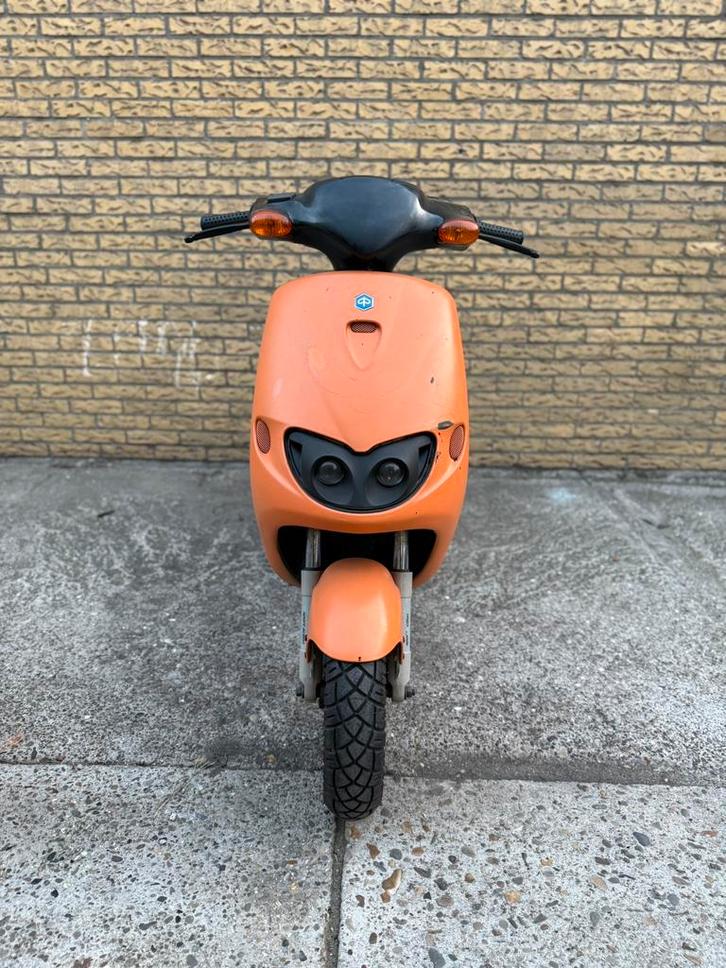 Zip Fastrider 50cc 2takt, Fietsen en Brommers, Brommeronderdelen | Scooters, Zo goed als nieuw, Piaggio, Overige typen, Ophalen