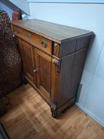 Antiek eikenhouten kastje met beschadiging, Ophalen of Verzenden