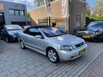 Opel Astra Cabriolet 1.8-16V Bertone Trekhaak Airco NAP APK, Auto's, Origineel Nederlands, Te koop, Zilver of Grijs, Benzine