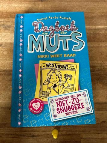 Dagboek van een muts 5: Nikki weet raad beschikbaar voor biedingen