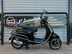 Vespa Sprint Glans Zwart Brom 2021 9000 km 1 eig GARANTIE, Gebruikt, Overige modellen, ., Maximaal 45 km/u
