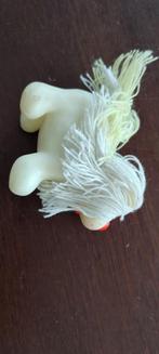 Oud plastic hondje, Ophalen of Verzenden, Gebruikt