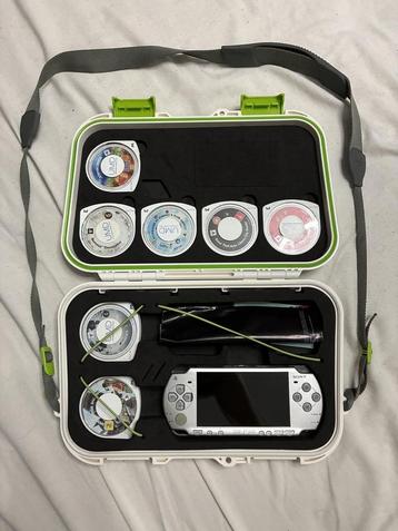 PSP 2000 Zilver beschikbaar voor biedingen