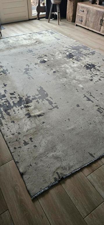 Prachtig groot vloerkleed van karpi  beschikbaar voor biedingen
