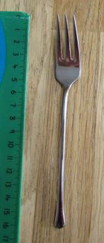 vega 18/10 mooi model gebakvorkje 15,7cm taartvorkje, Huis en Inrichting, Keuken | Bestek, Ophalen of Verzenden, Rvs of Chroom