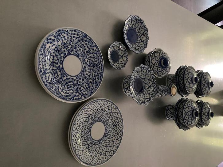 Aziatisch servies, Huis en Inrichting, Keuken | Servies, Zo goed als nieuw, Compleet servies, Overige stijlen, Keramiek, Ophalen of Verzenden
